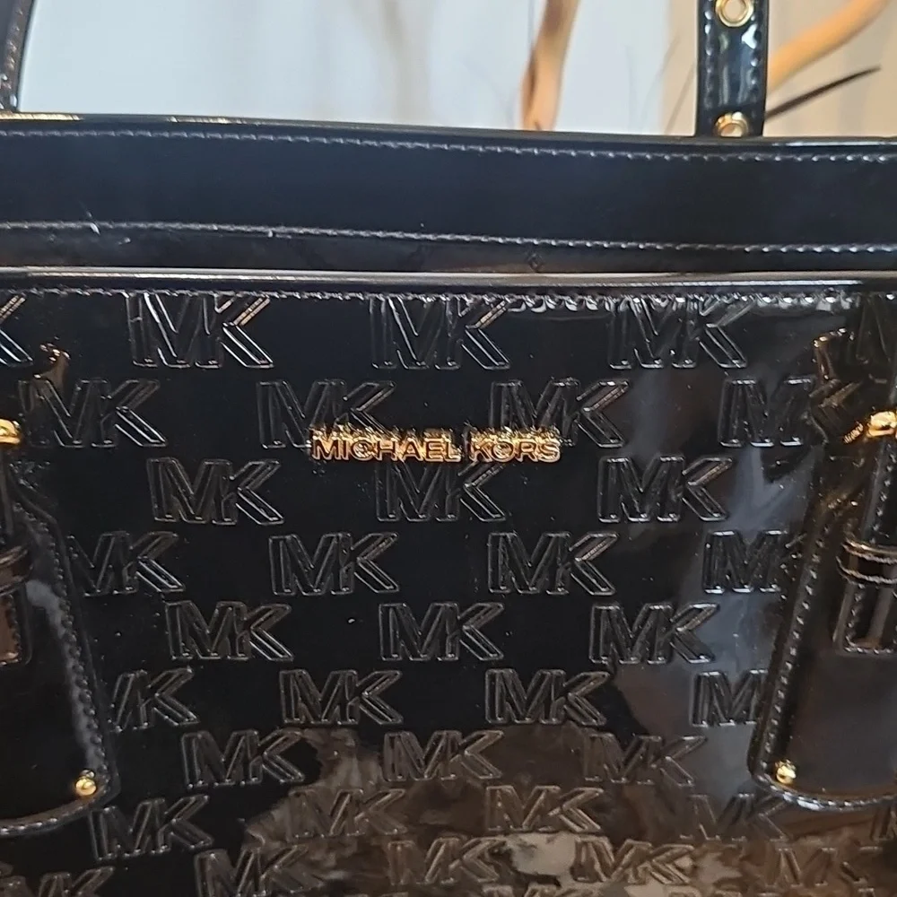 Michael Kors Voyager Nwt